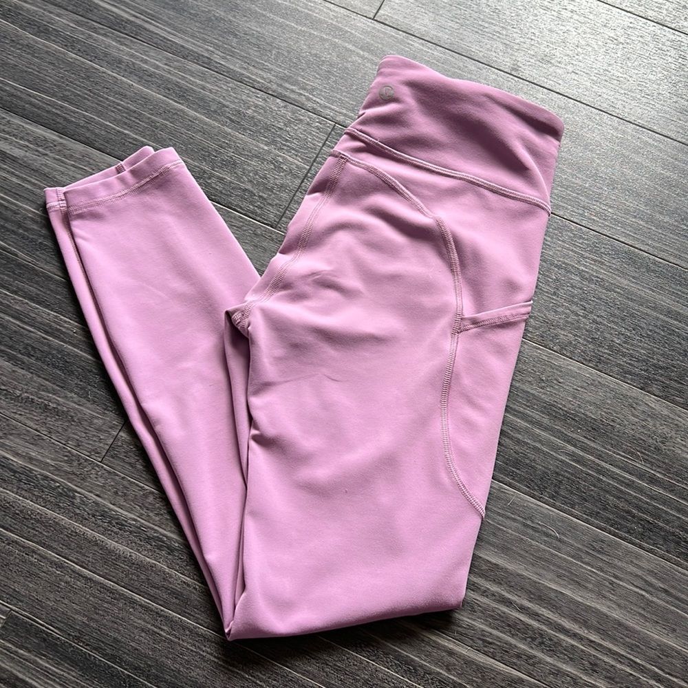 Lululemon Fast and Free - Picture 3 of 10